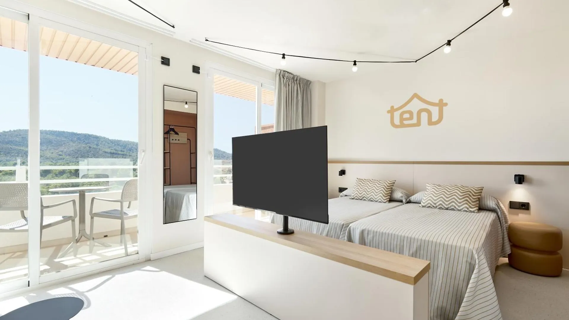 Tent Calvia Beach Magaluf  3*, Magaluf (Mallorca)