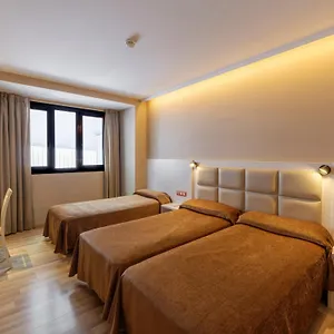 Hotel House