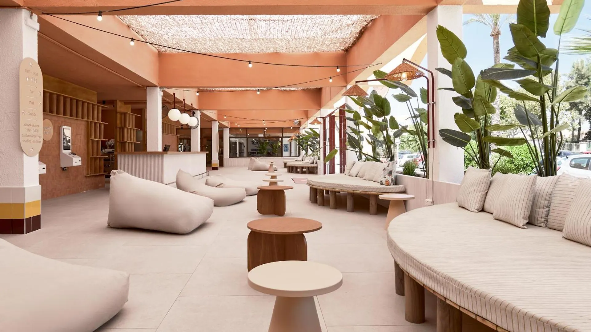 *** Szálloda Tent Calvia Beach Magaluf  Spanyolország